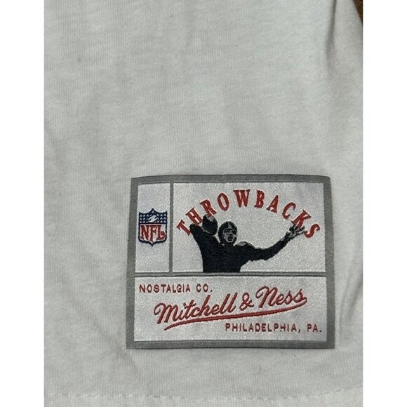 Mens Mitchell & Ness Jake Delhomme White Carolina Panthers Name #17 T-Shirt Sz L - Picture 3 of 7
